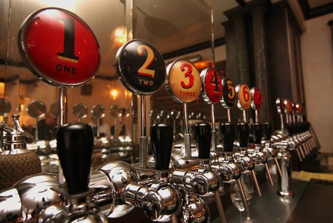 Better Beer Food: 9 Great Minneapolis and St. Paul Restaurants With Amazing Beer Lists